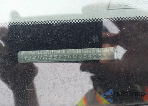 2005 Jeep Grand Cherokee Limited из США, поврежденный, VIN 1J4HR58215C654985